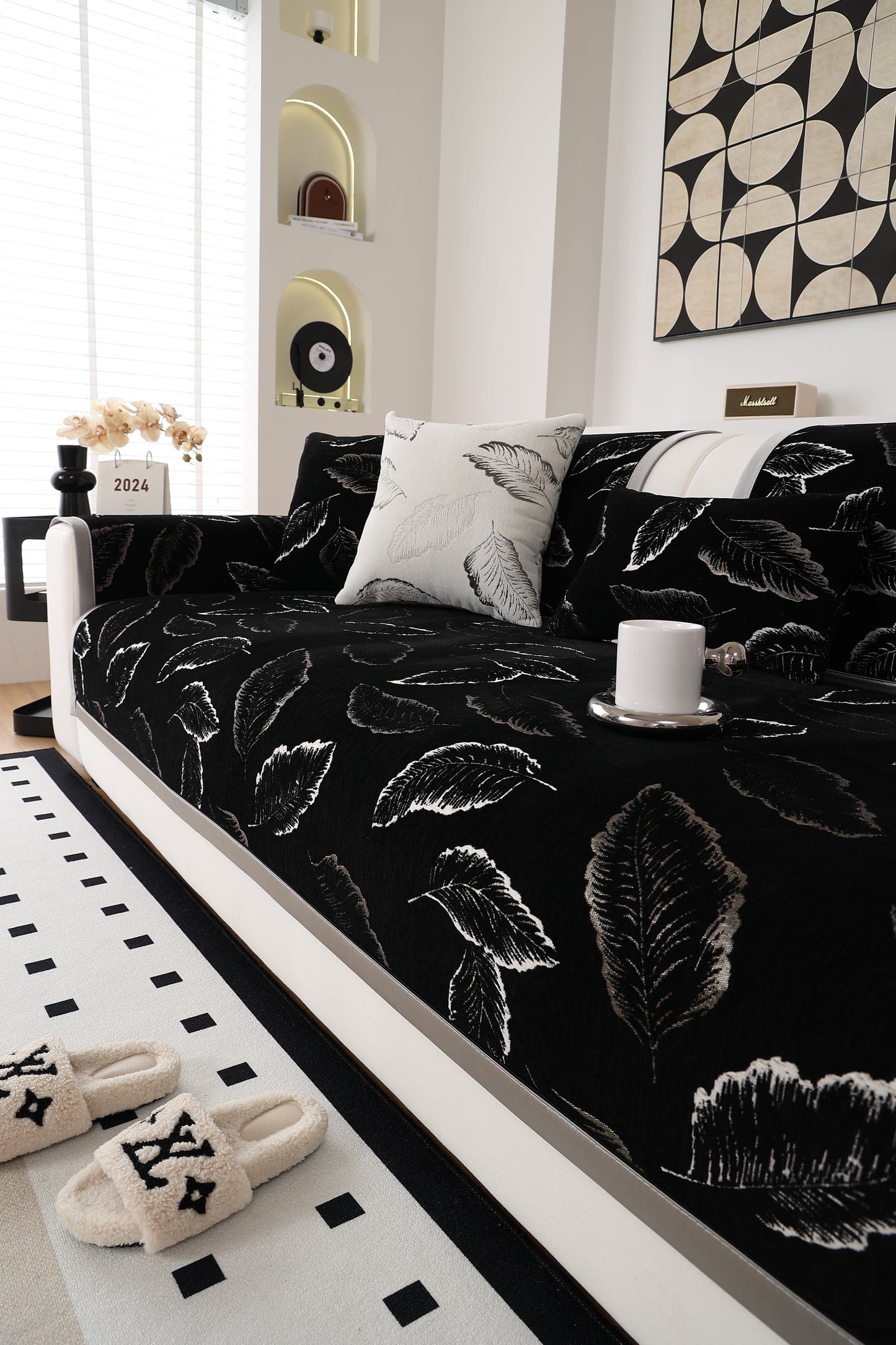 Solid-Color Fluffy Thickened Couch Cover for Sofa Decor Qian ye