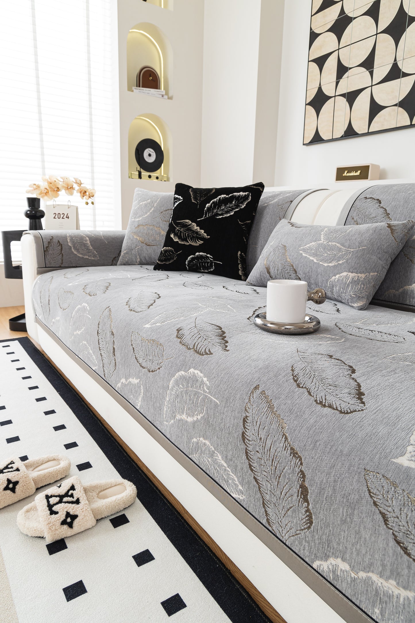 Solid-Color Fluffy Thickened Couch Cover for Sofa Decor Qian ye