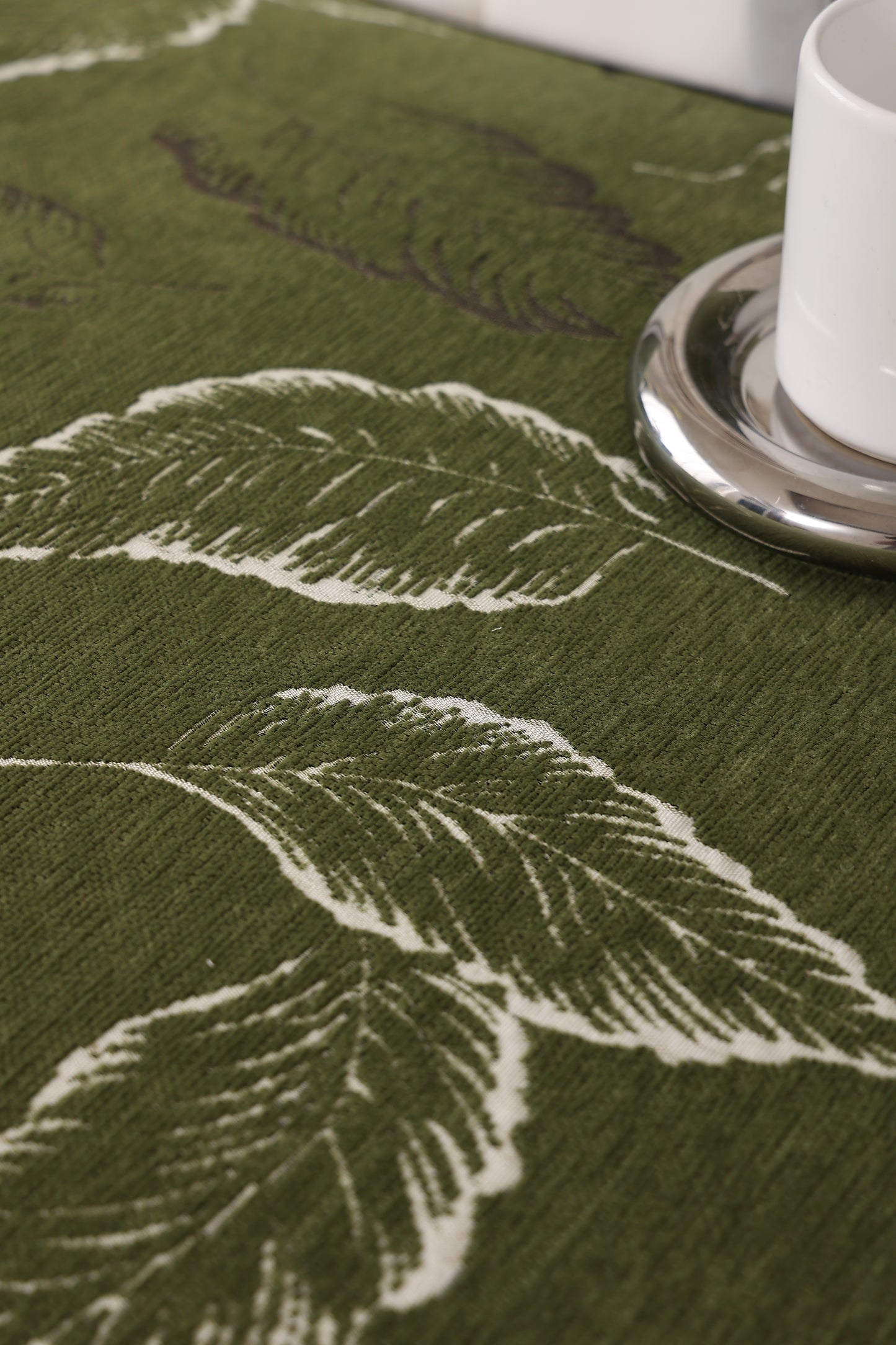 Solid-Color Fluffy Thickened Couch Cover for Sofa Decor Qian ye