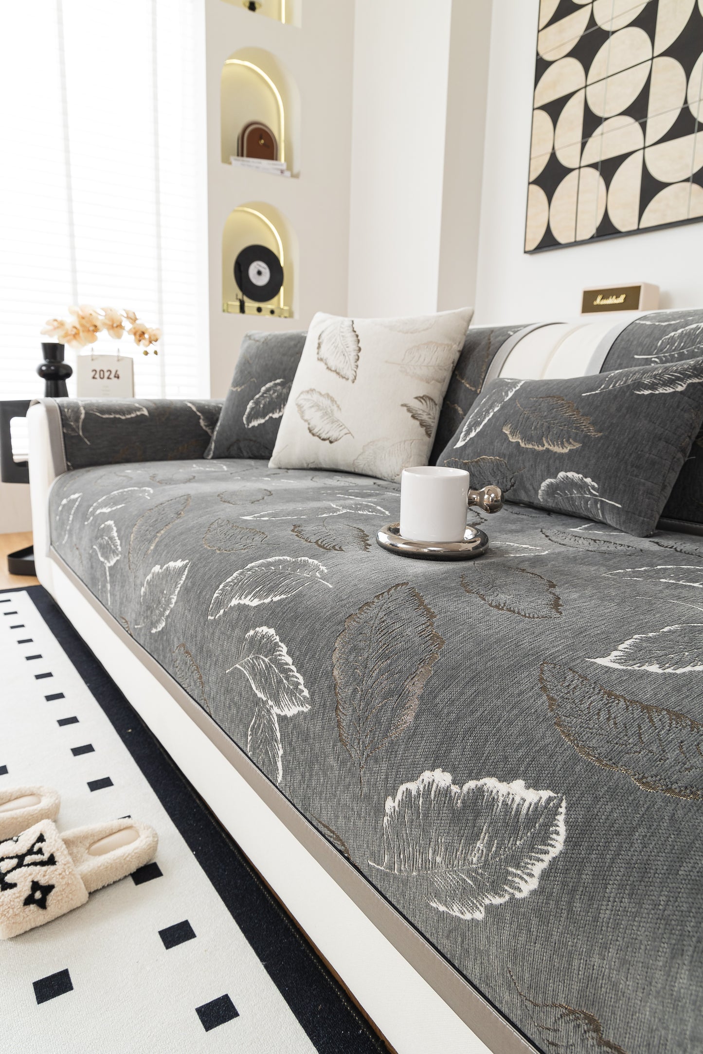 Solid-Color Fluffy Thickened Couch Cover for Sofa Decor Qian ye